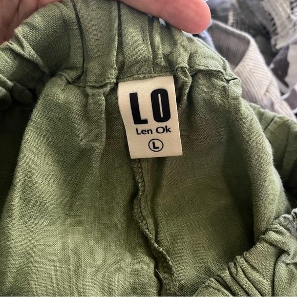 LO Len Ok Womens Paperbag 100% Linen Green Shorts L - Picture 4 of 5